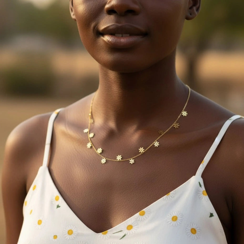 Dainty Floral Necklace N3VO
