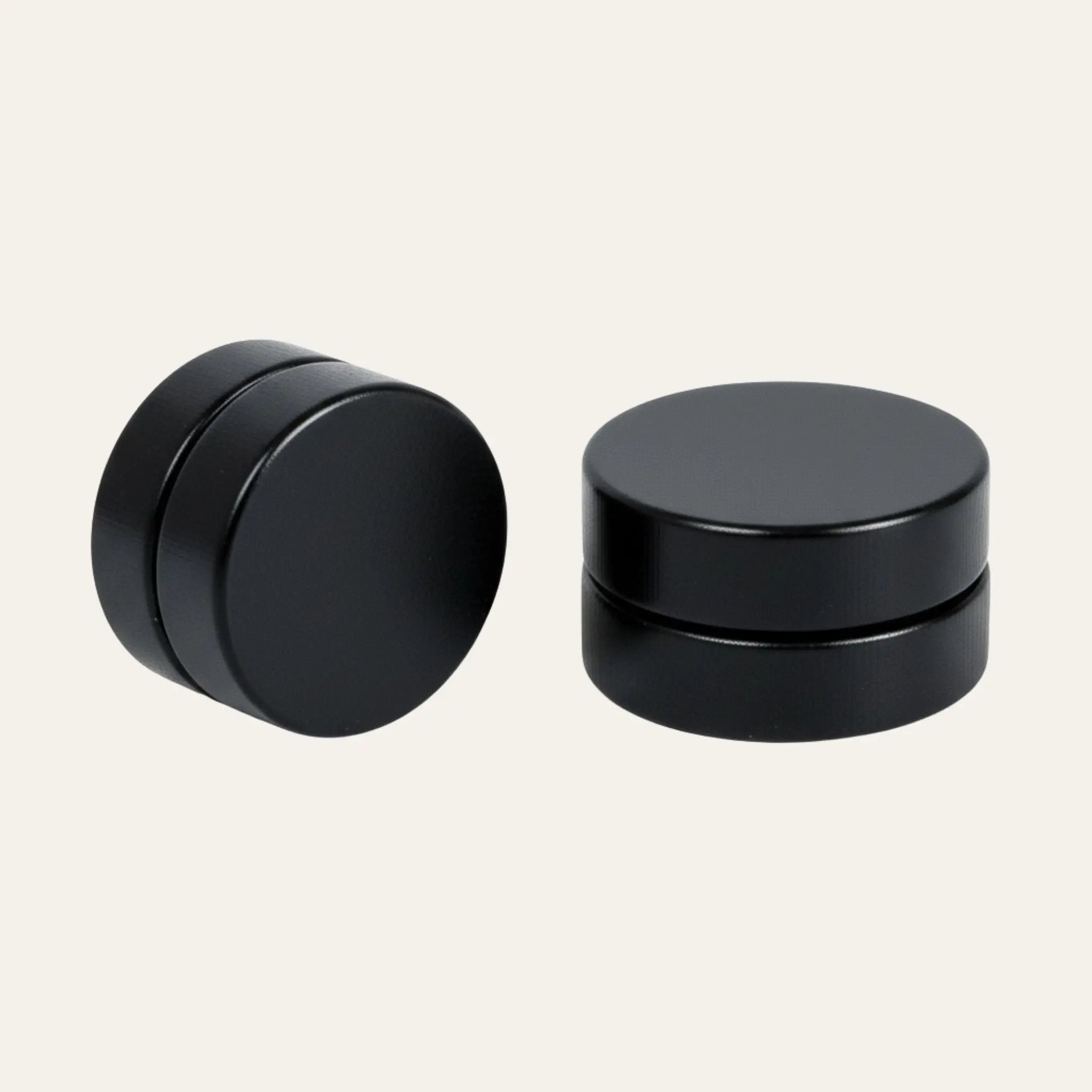 Noir Magnetic Studs N3VO