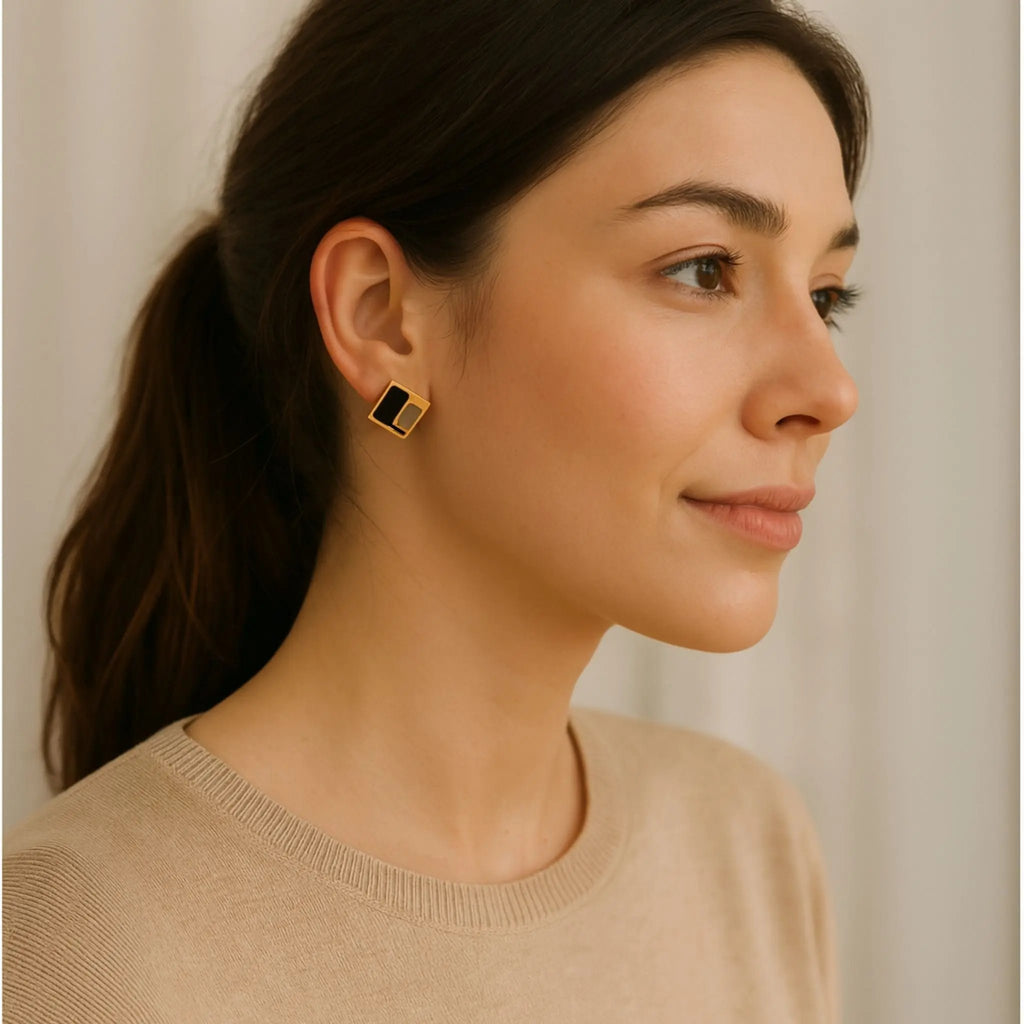 Obsidian Edge Studs N3VO