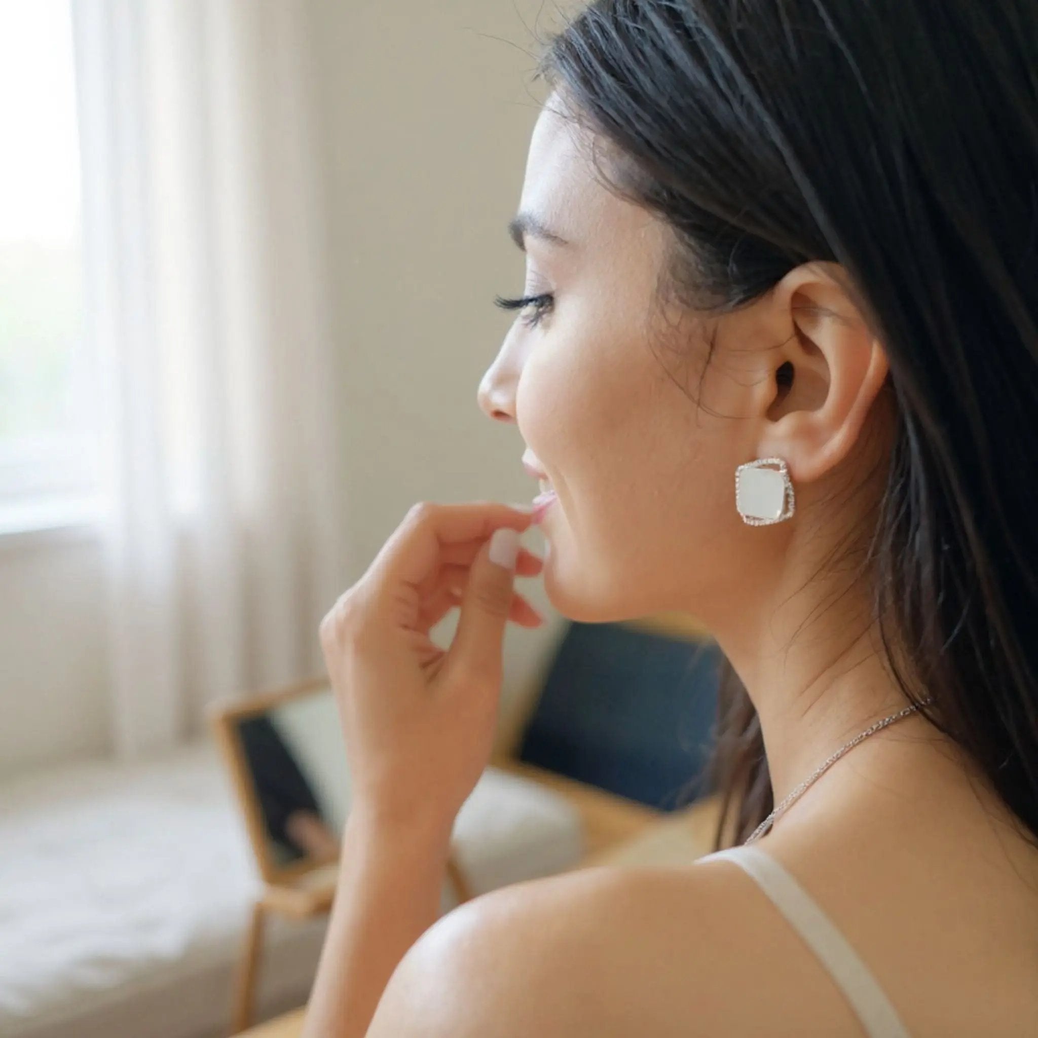 Luxe Pavé Studs N3VO