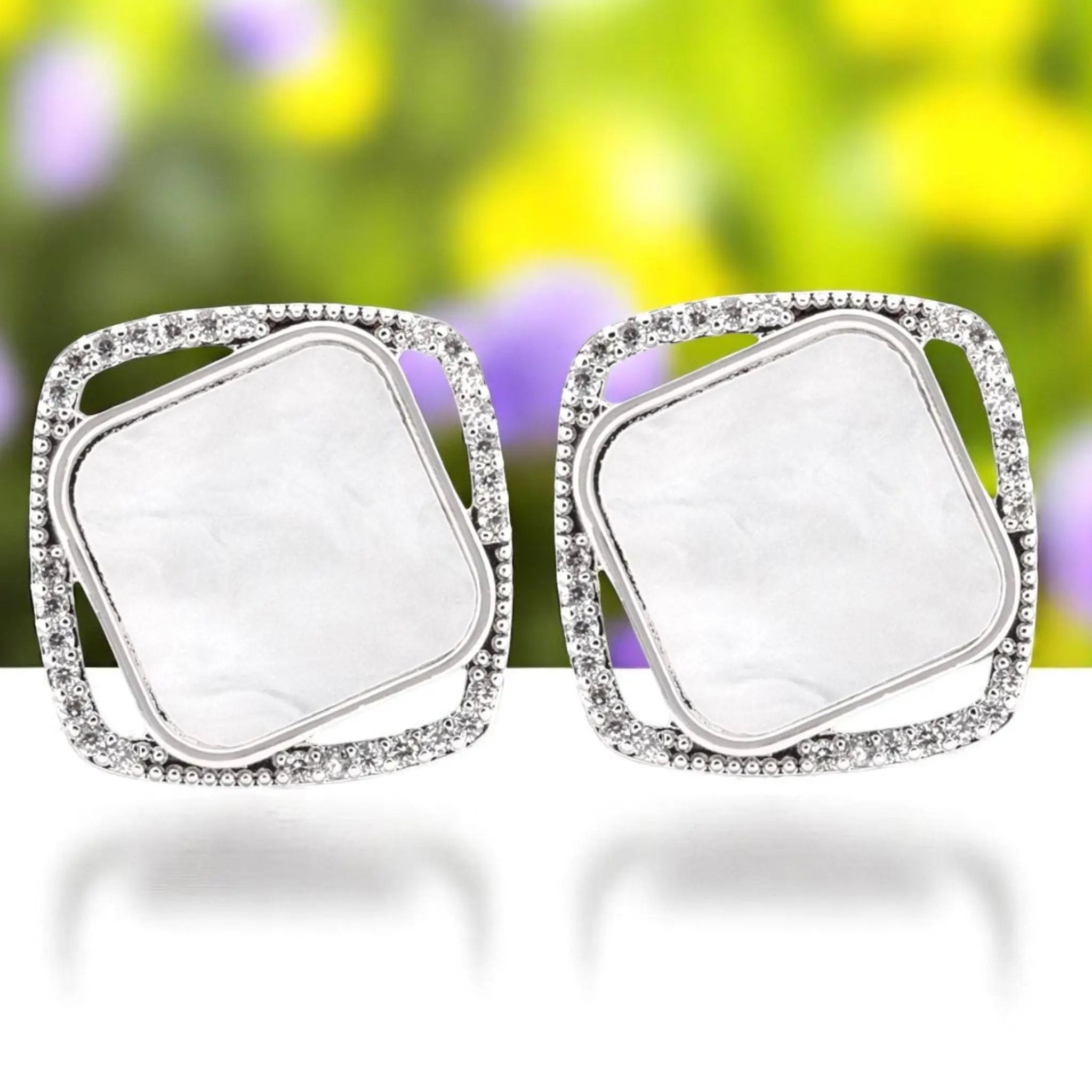 Luxe Pavé Studs N3VO