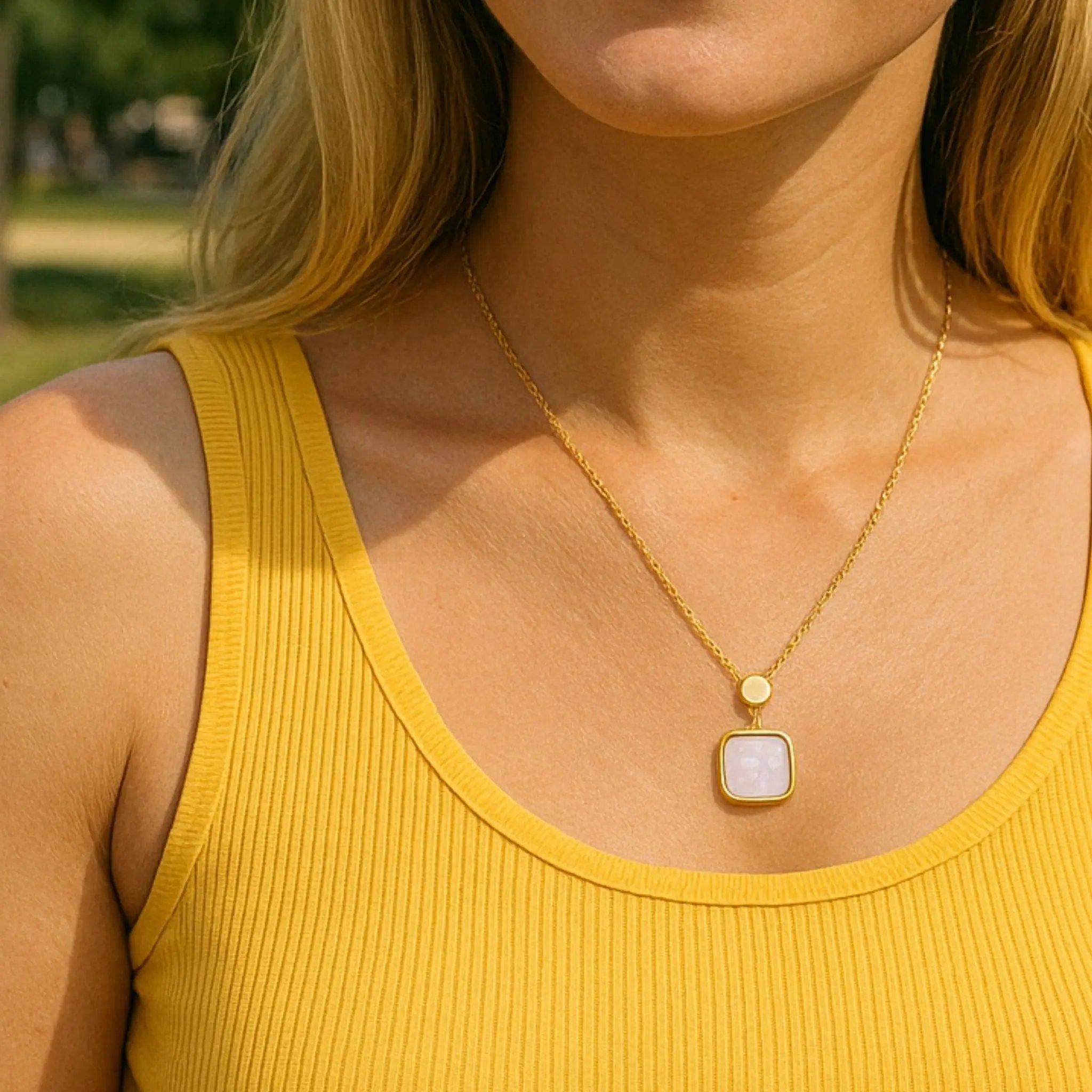 Lumière Pendant Necklace N3VO