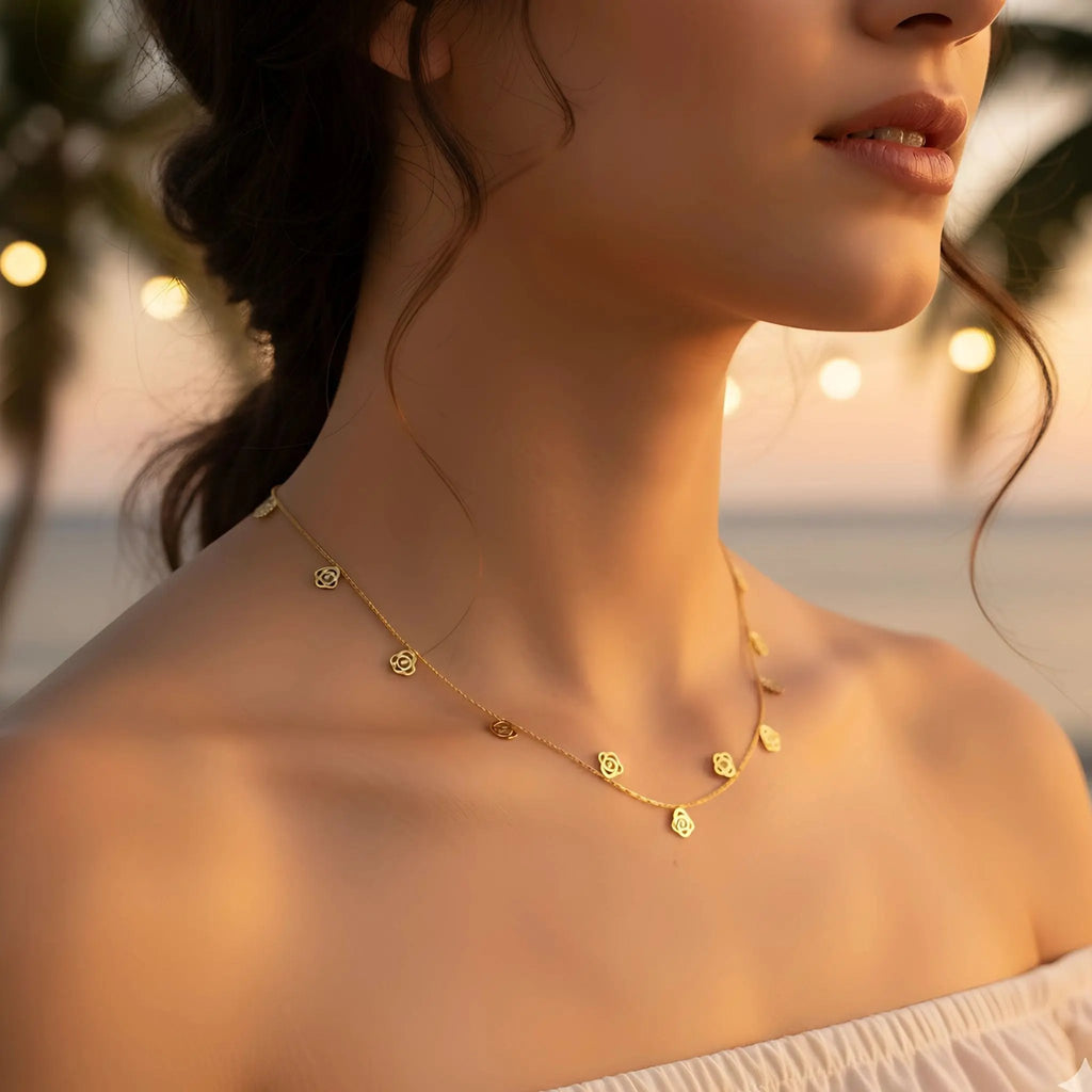 Rosette Whisper Necklace N3VO